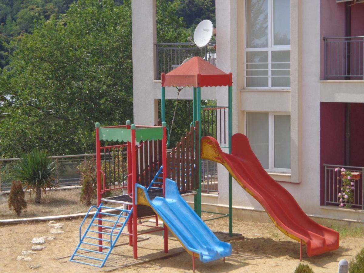 Kavarna Hills Apartments Екстер'єр фото
