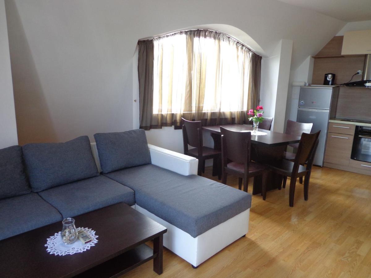 Kavarna Hills Apartments Екстер'єр фото